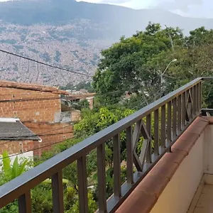 Wonderful House With Views In Medellin-fiber Optics Apartment